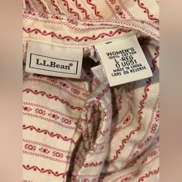 Vintage LL Bean 100% Cotton Flannel Pintuck Nightgown - Picture 3 of 5